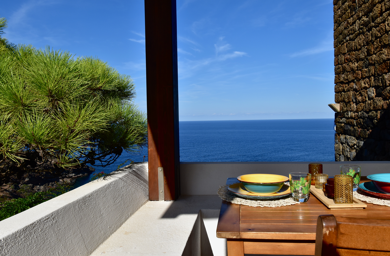 tramontana beach 1 di 13