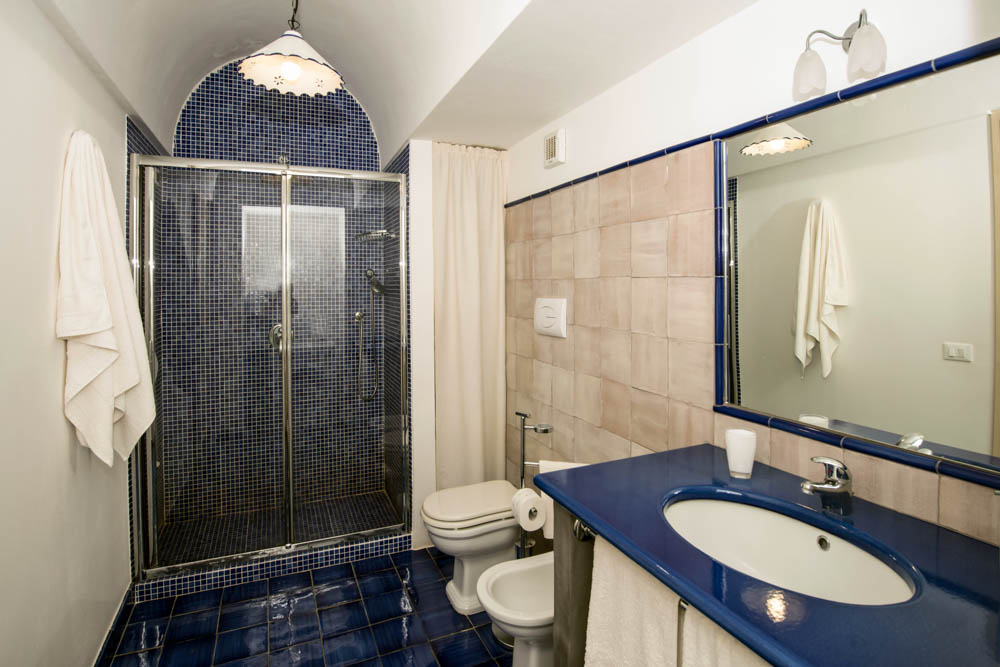 dammuso nesos khamma 8