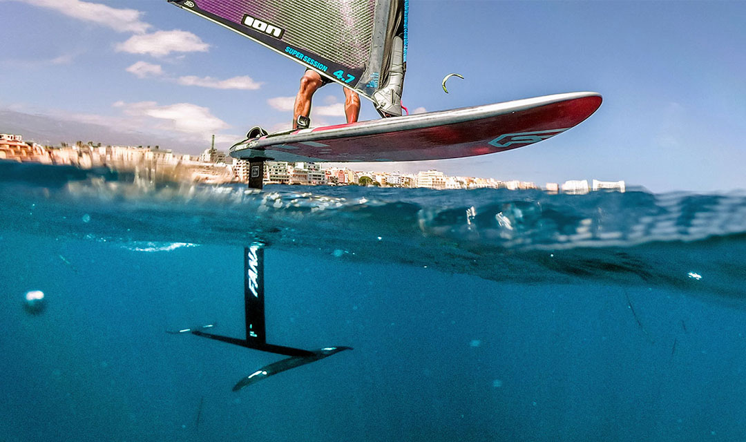 mobile header windsurf foil